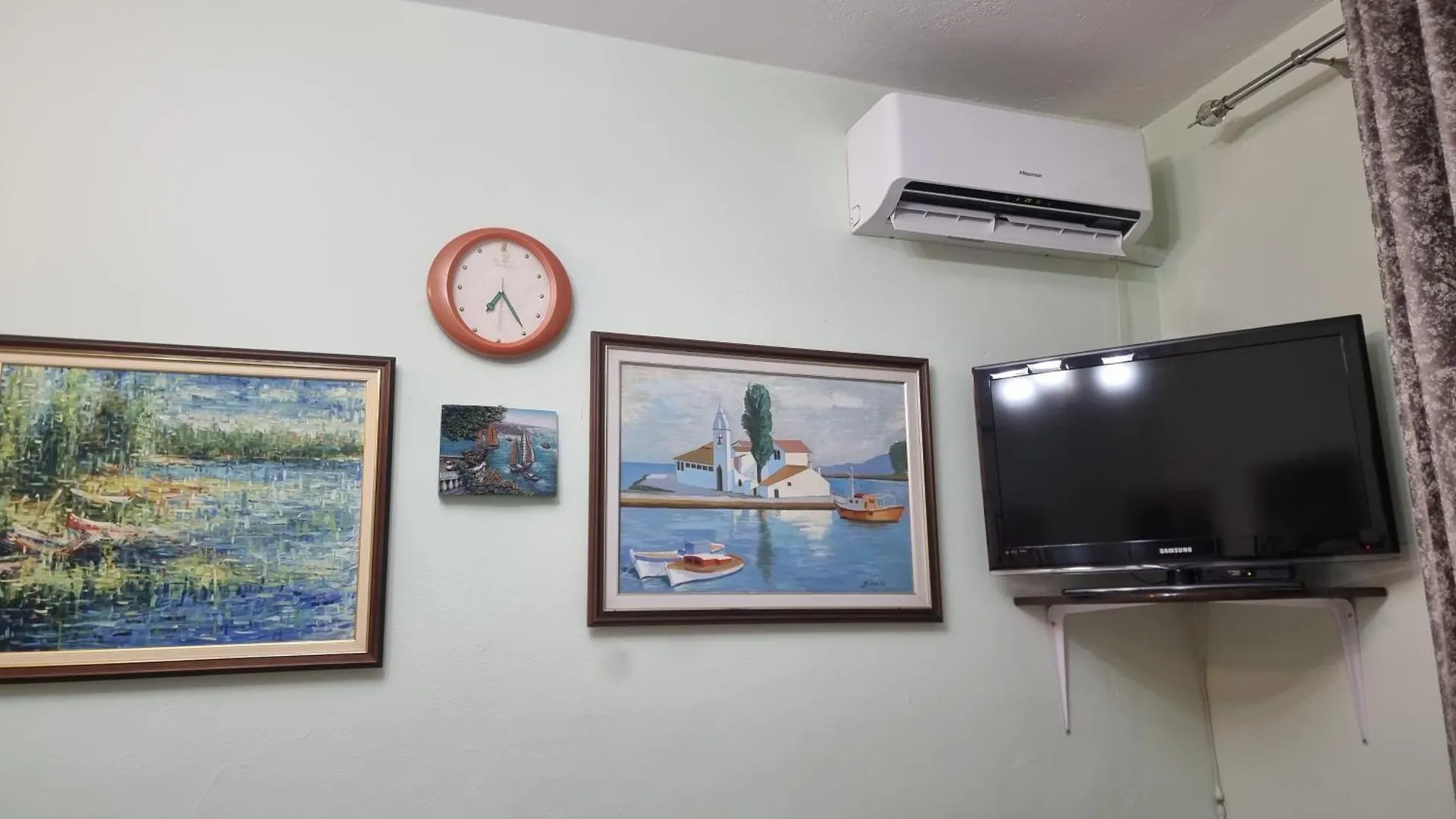 דירות טיראנה Edis'S Corner